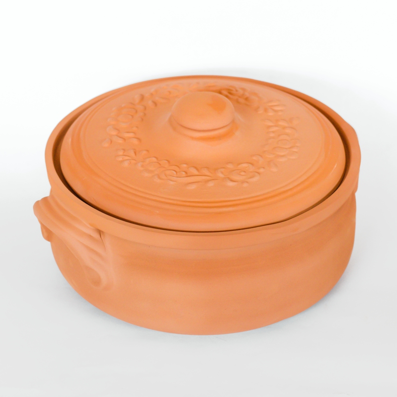 Natural clay pot from Claypots EU